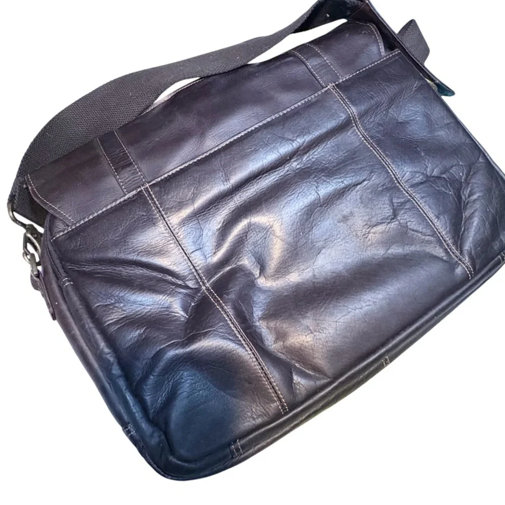 Samsonite Colombian Leather Flapover Laptop Case travel brown classic